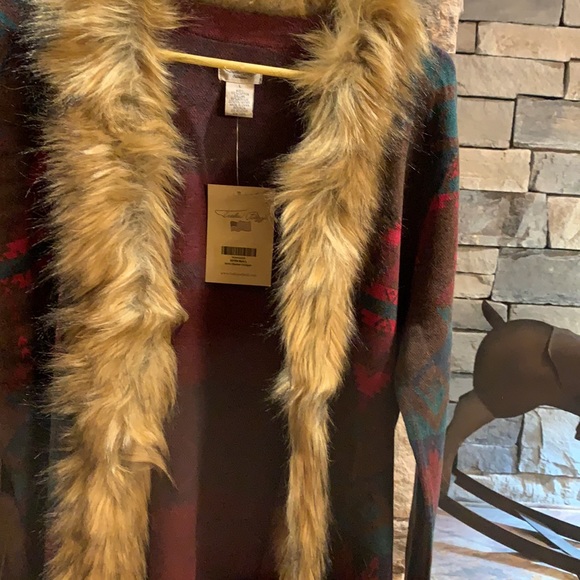 Tasha Polizzi Berlin Blanket Cardigan - Picture 12 of 15